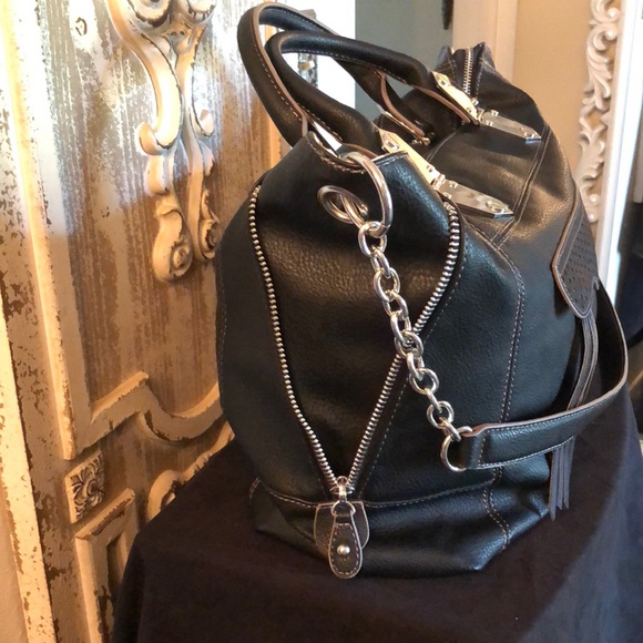 Hand Bag - Picture 2 of 4